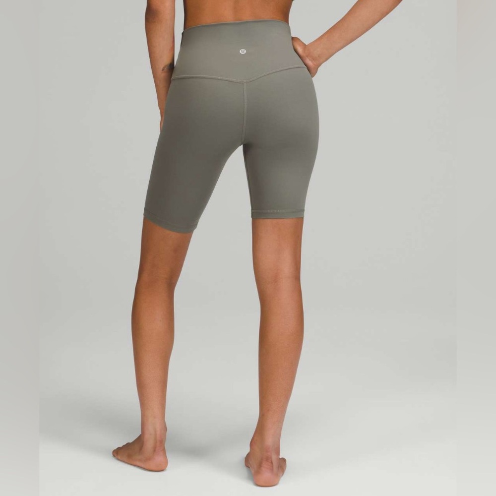 Lululemon Align High-Rise Short 8"